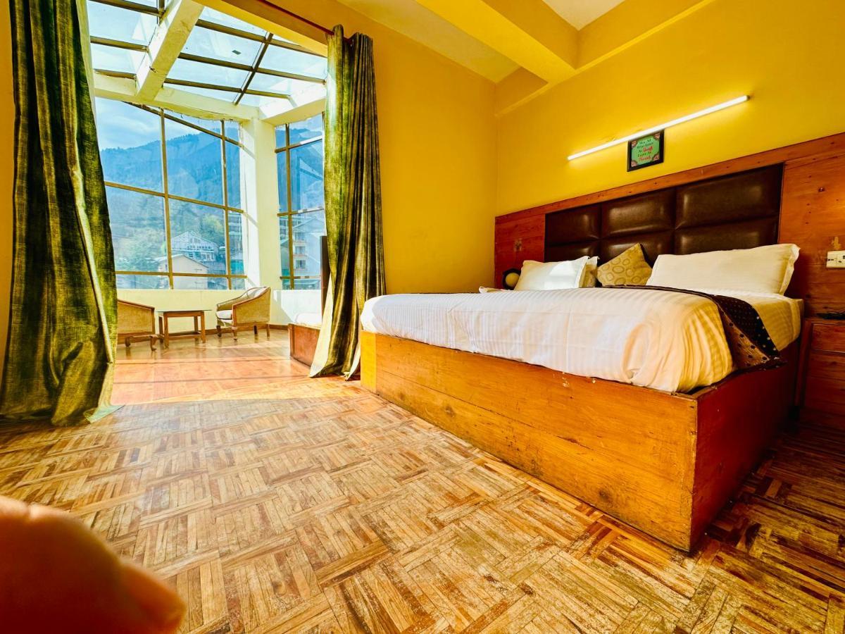 Hotel Grand Kalinga - Near Volvo Bus Stand Manali Exteriér fotografie