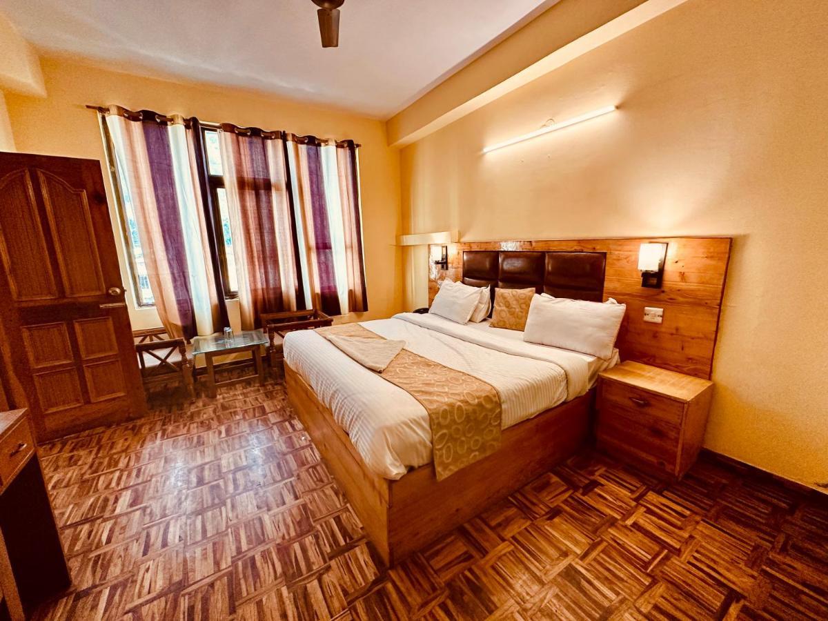 Hotel Grand Kalinga - Near Volvo Bus Stand Manali Exteriér fotografie