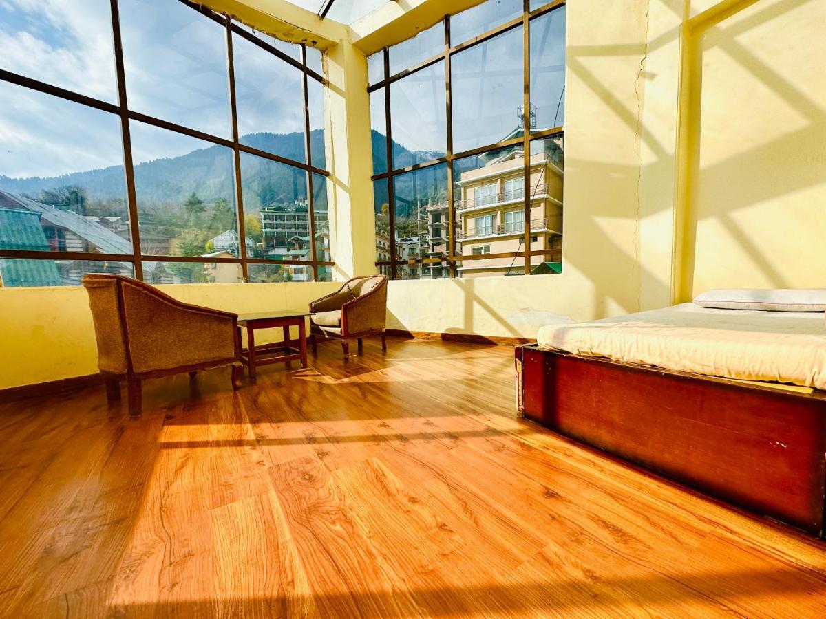 Hotel Grand Kalinga - Near Volvo Bus Stand Manali Exteriér fotografie
