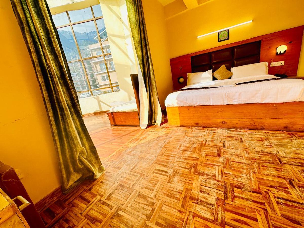 Hotel Grand Kalinga - Near Volvo Bus Stand Manali Exteriér fotografie