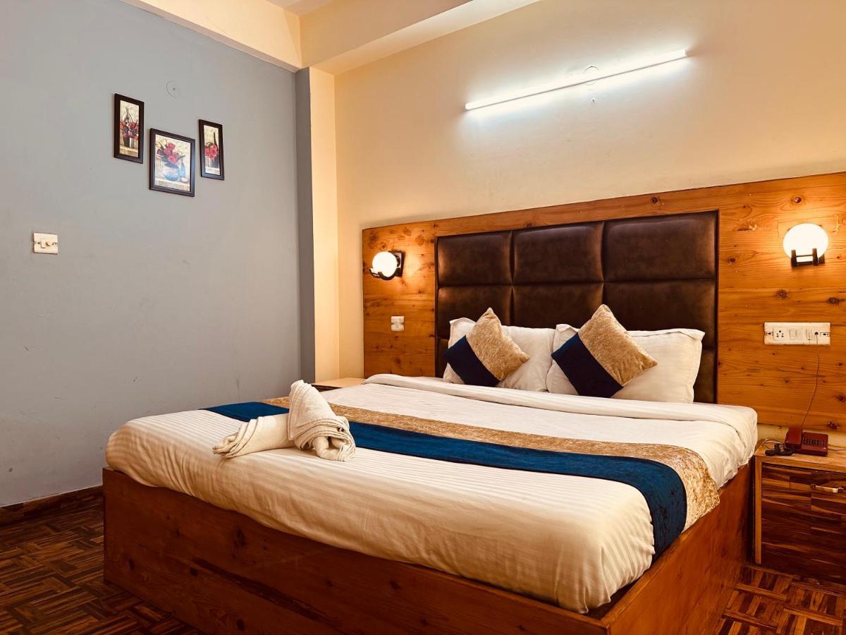 Hotel Grand Kalinga - Near Volvo Bus Stand Manali Exteriér fotografie
