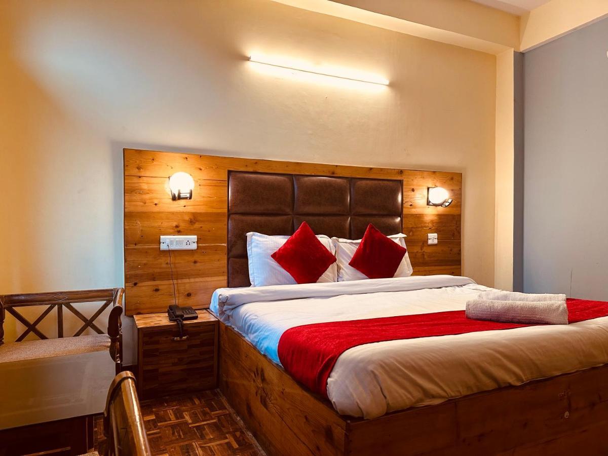 Hotel Grand Kalinga - Near Volvo Bus Stand Manali Exteriér fotografie