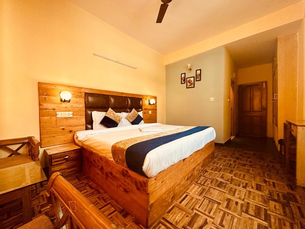 Hotel Grand Kalinga - Near Volvo Bus Stand Manali Exteriér fotografie