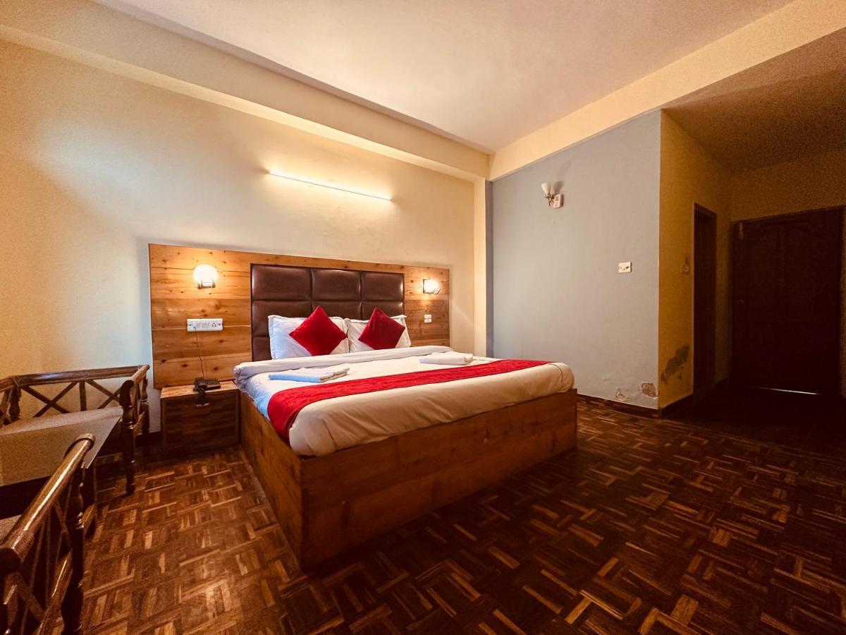 Hotel Grand Kalinga - Near Volvo Bus Stand Manali Exteriér fotografie