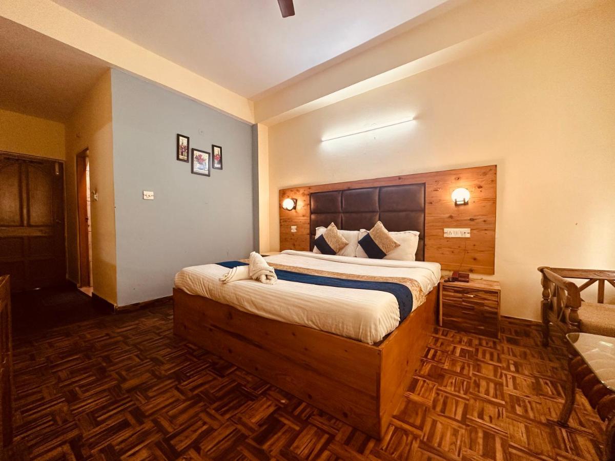 Hotel Grand Kalinga - Near Volvo Bus Stand Manali Exteriér fotografie